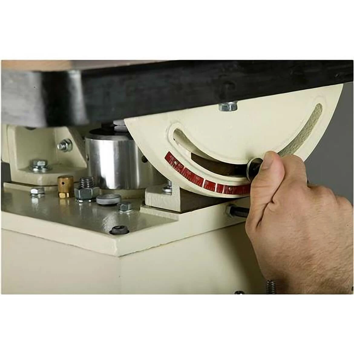 Sanders Shop Fox W1686 1 Hp Oscillating Spindle Sander Cabinet Style With Table Inserts 9 Sanders Shop Fox W1686 1 Hp Oscillating Spindle Sander Cabinet Style With Table Inserts