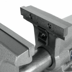 Wilton 28811 5-1/2-Inch 360-Degree Swivel Base Mechanics Pro Vise