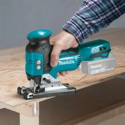 Makita XVJ01Z 18V LXT Lithium Brushless Cordless Barrel Grip Jig Saw - Bare Tool Tools & Equipment