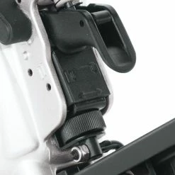 Makita AF601 16ga 2-1/2-Inch Powerful Pneumatic Lock-Out Straight Finish Nailer Tools & Equipment