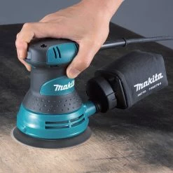 Makita BO5030K 5-Inch 3.0 Amp, 12,000 Opm Random Orbit Sander With Case Tools & Equipment