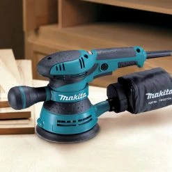 Makita BO5041K 5-Inch 3.0 Amp 4,000-12,000 Opm 1/8-Inch Random Orbit Sander Kit Tools & Equipment