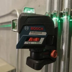 Bosch GLL3-330CG 360-Degrees 3-Plane Green Beam Self-Leveling Line Laser Kit Tools & Equipment