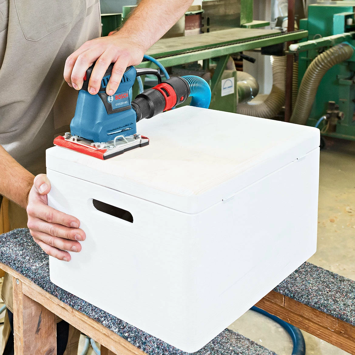 Tools & Equipment Bosch GSS20-40 120-Volt 2-Amp 1/4-Inch Sheet Corded Orbital Finishing Sander 8 Tools & Equipment Bosch GSS20-40 120-Volt 2-Amp 1/4-Inch Sheet Corded Orbital Finishing Sander