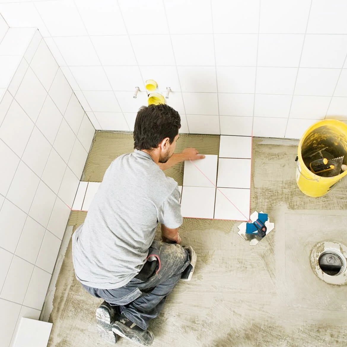 Bosch GTL3 90-Line Bright Highly Visible Magnetic Professional Tile Laser 7 Bosch GTL3 90-Line Bright Highly Visible Magnetic Professional Tile Laser