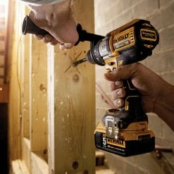 DeWALT DCD991P2 20V 1/2-Inch 3-Speed 5.0Ah Lithium-Ion Drill/Driver Kit 17 DeWALT DCD991P2 20V 1/2-Inch 3-Speed 5.0Ah Lithium-Ion Drill/Driver Kit