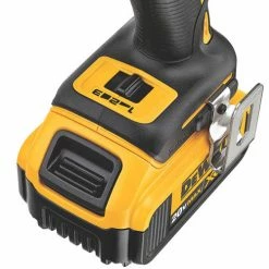 DeWALT DCF887M2 20V 1/4-Inch 4.0Ah 3-Speed Brushless Impact Driver Kit