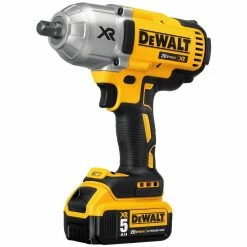 DeWALT DCF899P2 20V MAX 1/2-Inch Brushless Torque Impact Wrench Kit