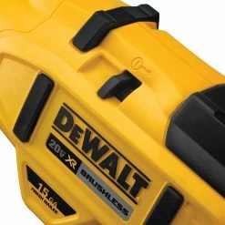DeWALT DCN650D1 20V MAX XR 15-Gauge Cordless Angled Finish Nailer Kit Tools & Equipment