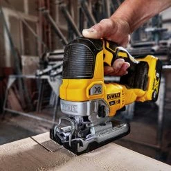 Tools & Equipment DeWALT DCS334P1 20V 5.0Ah 4-Position Orbital Action Brushless Jig Saw Kit