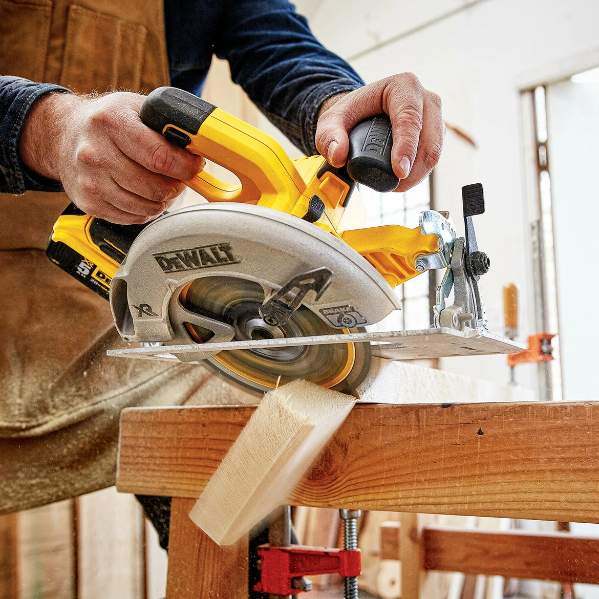 Tools & Equipment DeWALT DCS570B 20V 7-1/4-Inch Cordless Lithium-Ion Circular Saw - Bare Tool 8 Tools & Equipment DeWALT DCS570B 20V 7-1/4-Inch Cordless Lithium-Ion Circular Saw - Bare Tool