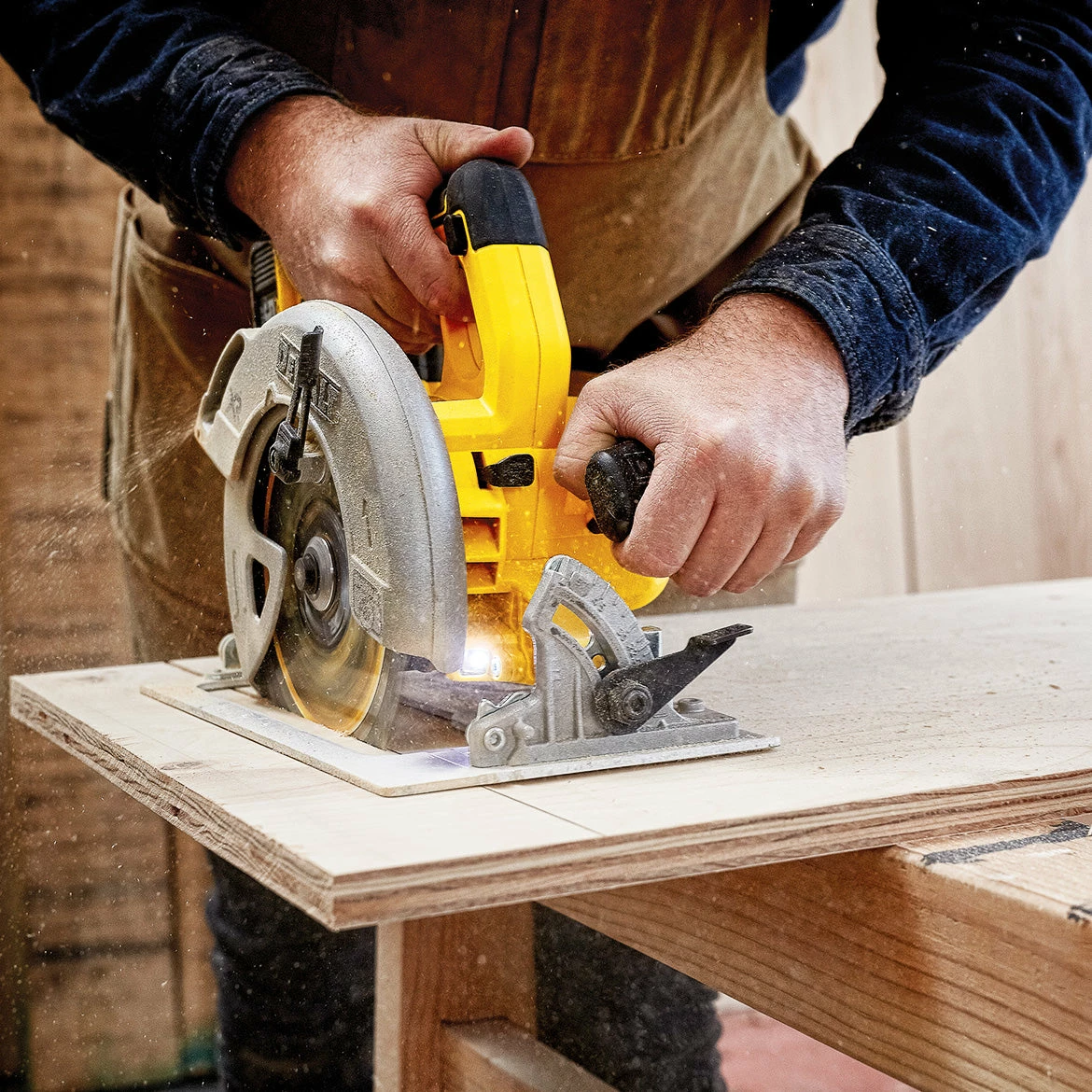 Tools & Equipment DeWALT DCS570B 20V 7-1/4-Inch Cordless Lithium-Ion Circular Saw - Bare Tool 9 Tools & Equipment DeWALT DCS570B 20V 7-1/4-Inch Cordless Lithium-Ion Circular Saw - Bare Tool