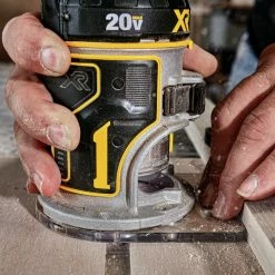 DeWALT DCW600B 20V Depth Adjusting Brushless Cordless Router - Bare Tool Tools & Equipment