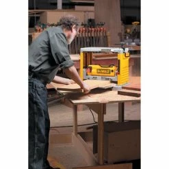 DeWALT DW734 12-1/2" Thickness Three Knife Head Wood Planer Tool - 15 Amp 7 DeWALT DW734 12-1/2