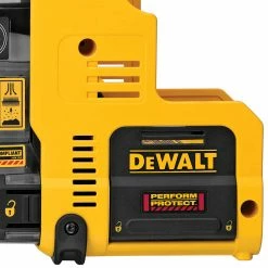DeWALT DWH303DH 1-Inch SDS-Plus Onboard Rotary Hammer Dust Extractor