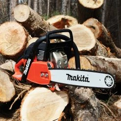 Makita EA6100PRGG 20 X 3/8-.050-Inch 61cc Durable Professional Chainsaw Lawn & Outdoor Power