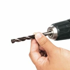 Makita FD07R1 12-Volt CXT 3/8-Inch 2.0Ah Lithium-Ion Brushless Drill Driver Kit Tools & Equipment