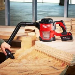 Milwaukee 0882-20 M18 18V Lithium-ion Cordless Compact Vacuum - Bare Tool