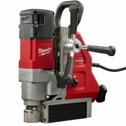 Tools & Equipment Milwaukee 4274-21 1-5/8-Inch Magnetic Drill Kit W/ Pilot Pins