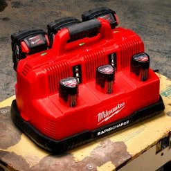 Milwaukee 48-59-1807 M12/M18 12/18V 6-Port Rapid Charge Station Tools & Equipment