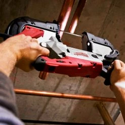 Milwaukee 6232-21 120V AC Deep Cut Variable Speed Band Saw With Carrying Case 14 Milwaukee 6232-21 120V AC Deep Cut Variable Speed Band Saw With Carrying Case