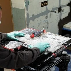 Tools & Equipment Porter-Cable PCE980 7-Inch 6.5-Amp Corded AC Sliding Table Top Tile Saw