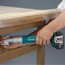 Makita XLT01Z 18-Volt 1/4-Inch LXT Lithium-Ion Angle Impact Driver - Bare Tool