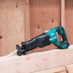 Makita XRJ05Z 18-Volt LXT Cordless Brushless Reciprocating Saw - Bare Tool Tools & Equipment