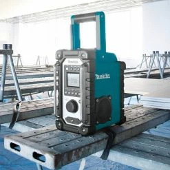 Makita XRM05 18-Volt LXT Lithium-Ion Cordless Job Site Radio - Bare Tool Tools & Equipment