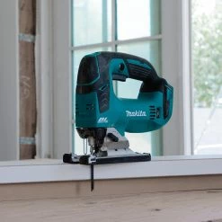 Makita XVJ02Z 18V LXT Lithium-Ion Brushless Cordless Jig Saw, Bare Tool