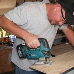 Makita XVJ03Z 18-Volt 0-2,600 Spm Tool-Less LXT Lithium-Ion Jig Saw, - Bare Tool Tools & Equipment