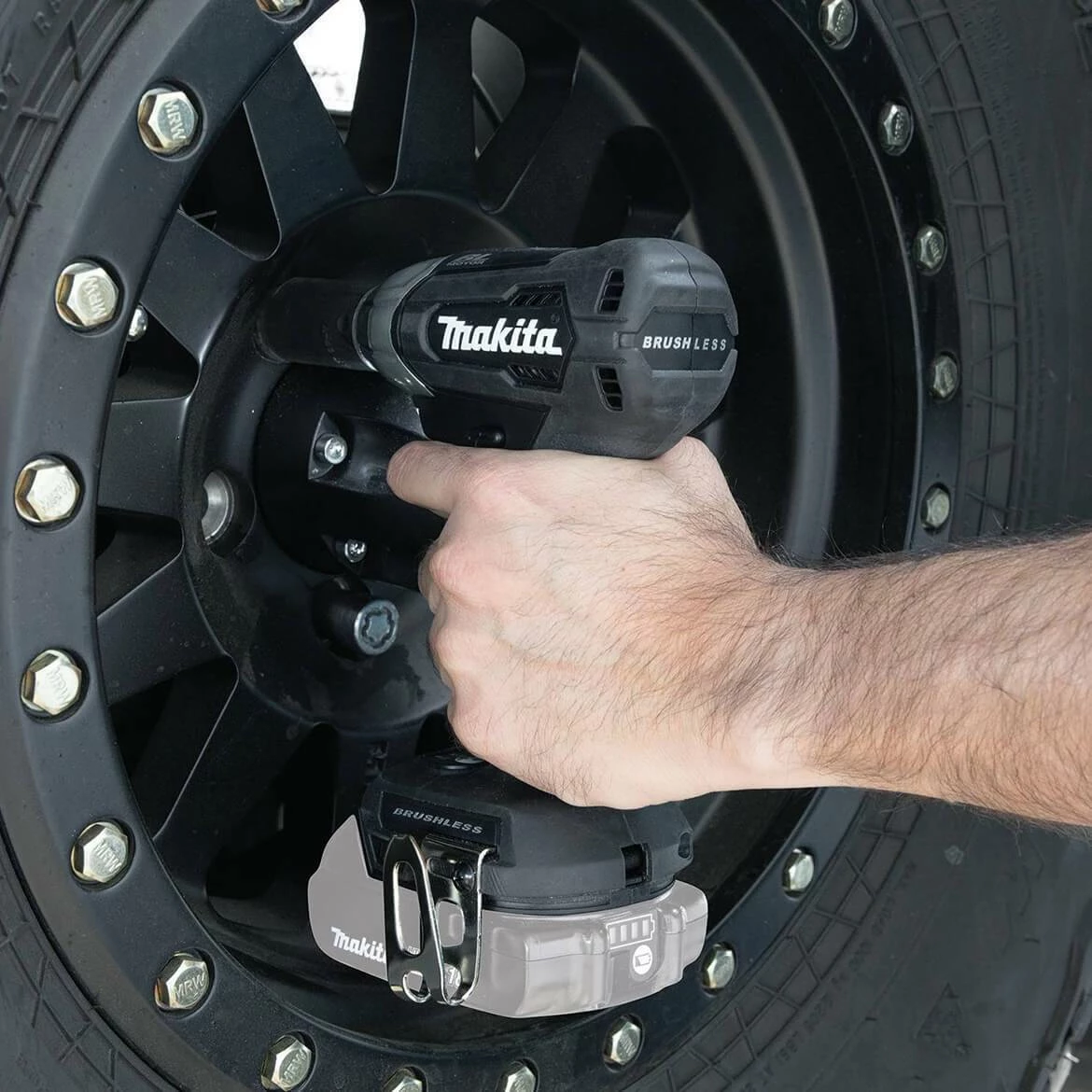 Makita XWT12ZB 18-Volt LXT Lithium-Ion Sub-Compact Impact Wrench - Bare Tool 9 Makita XWT12ZB 18-Volt LXT Lithium-Ion Sub-Compact Impact Wrench - Bare Tool